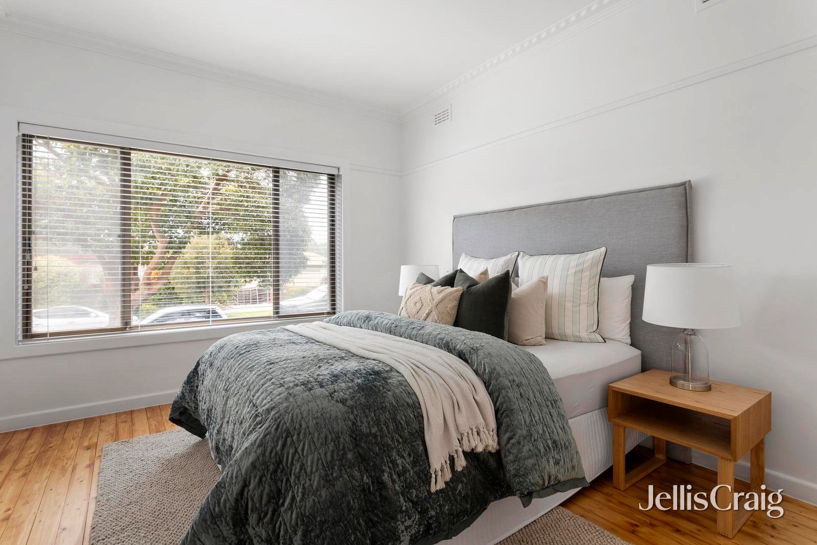 17 Ameily Crescent, Reservoir image 5