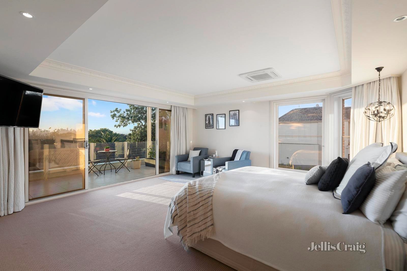 17 Anderson Road, Hawthorn East image 11