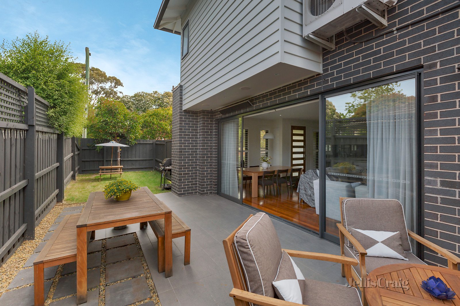 1/7 Ascot Street, Doncaster East image 6