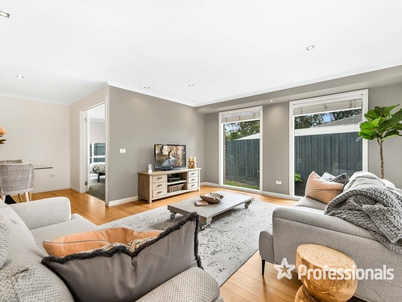 17 Aylesbury Avenue, Bayswater North image 6