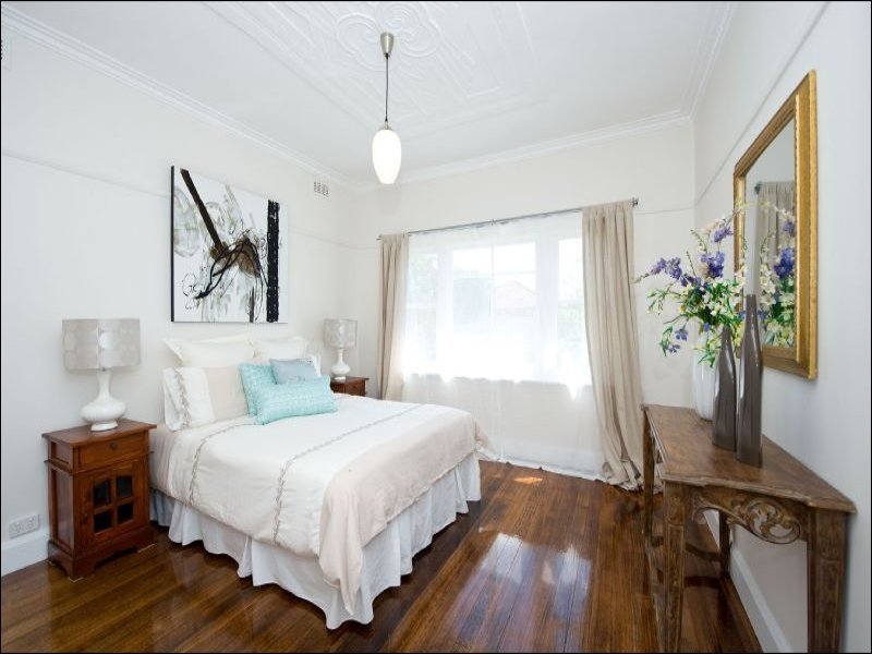17 Ballard Street YARRAVILLE
