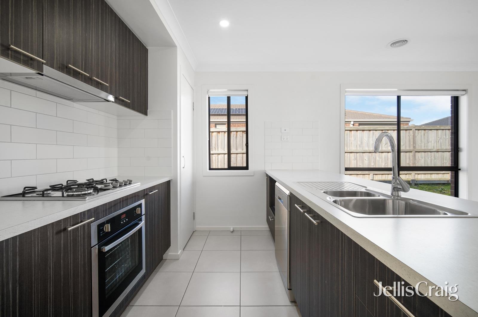 17 Banff Road, Winter&nbsp;Valley image 3