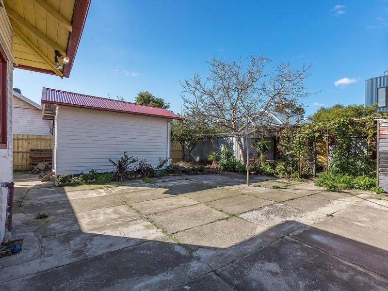 17 Banool Avenue YARRAVILLE