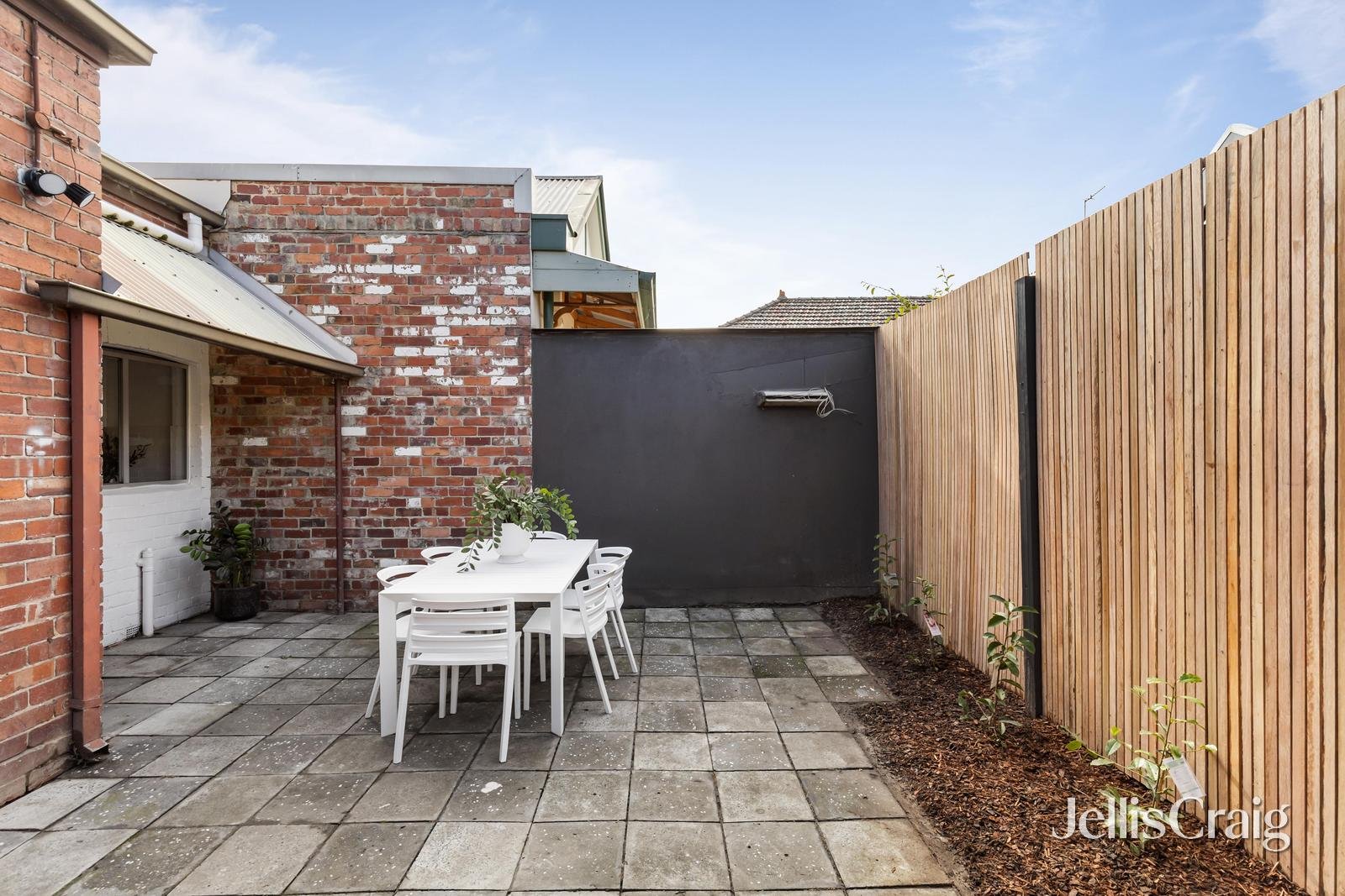 17 Bell Street, Richmond image 2