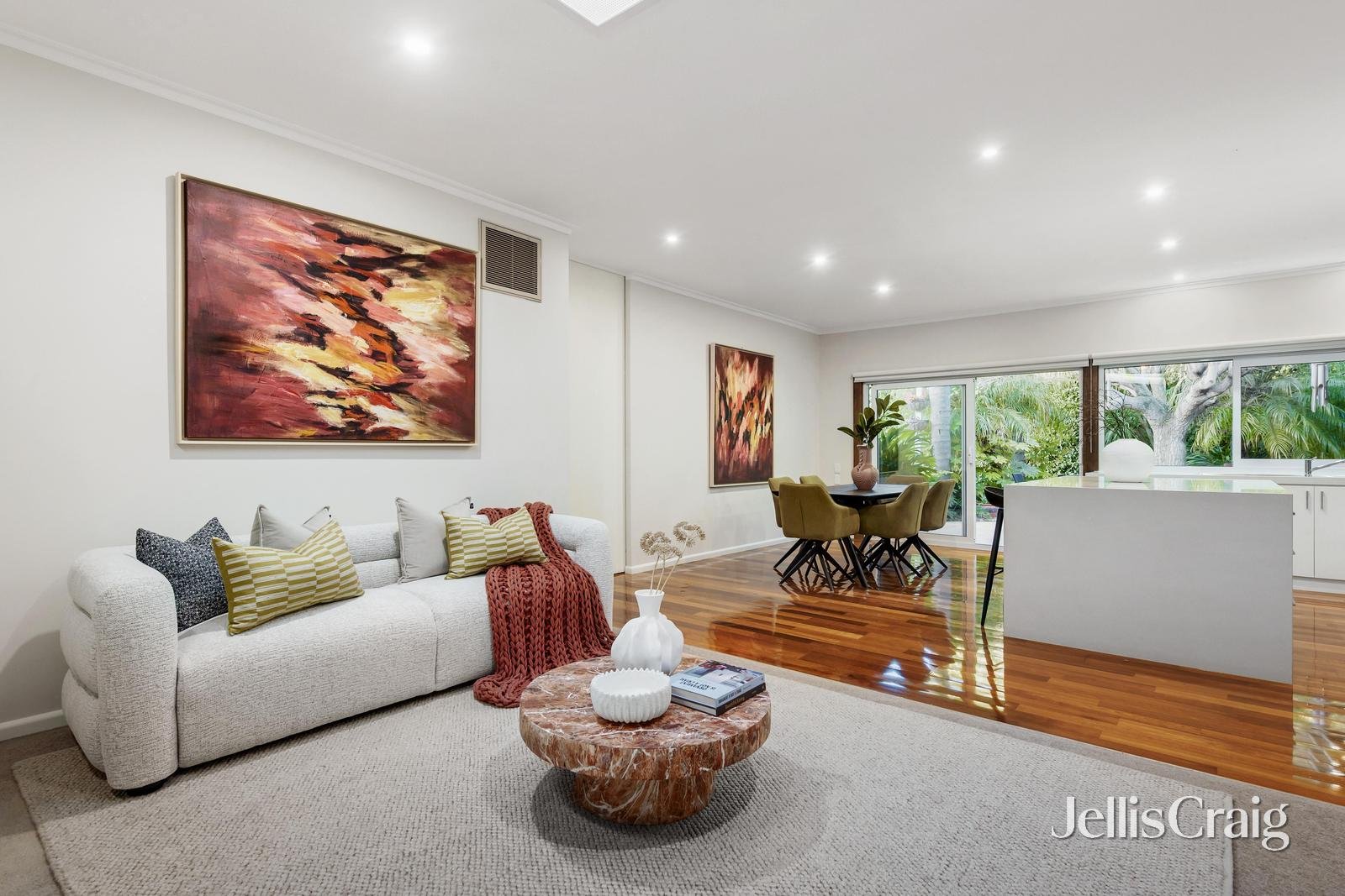 17 Bellaire Court, Beaumaris image 5