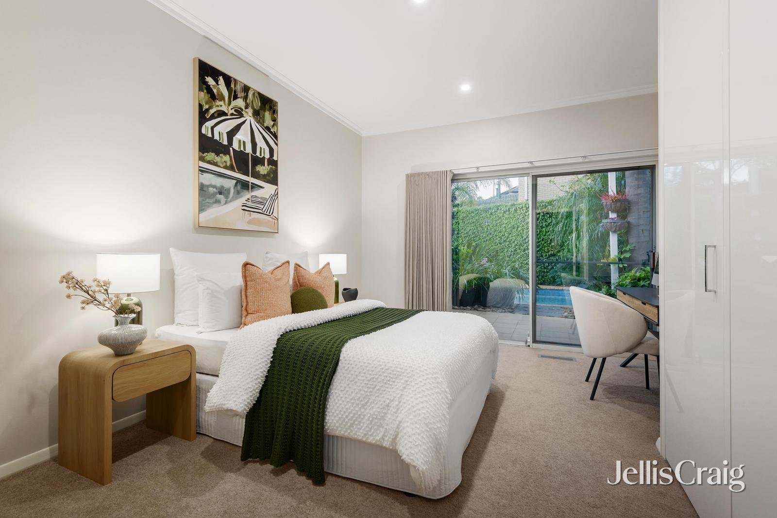 17 Bellaire Court, Beaumaris image 13