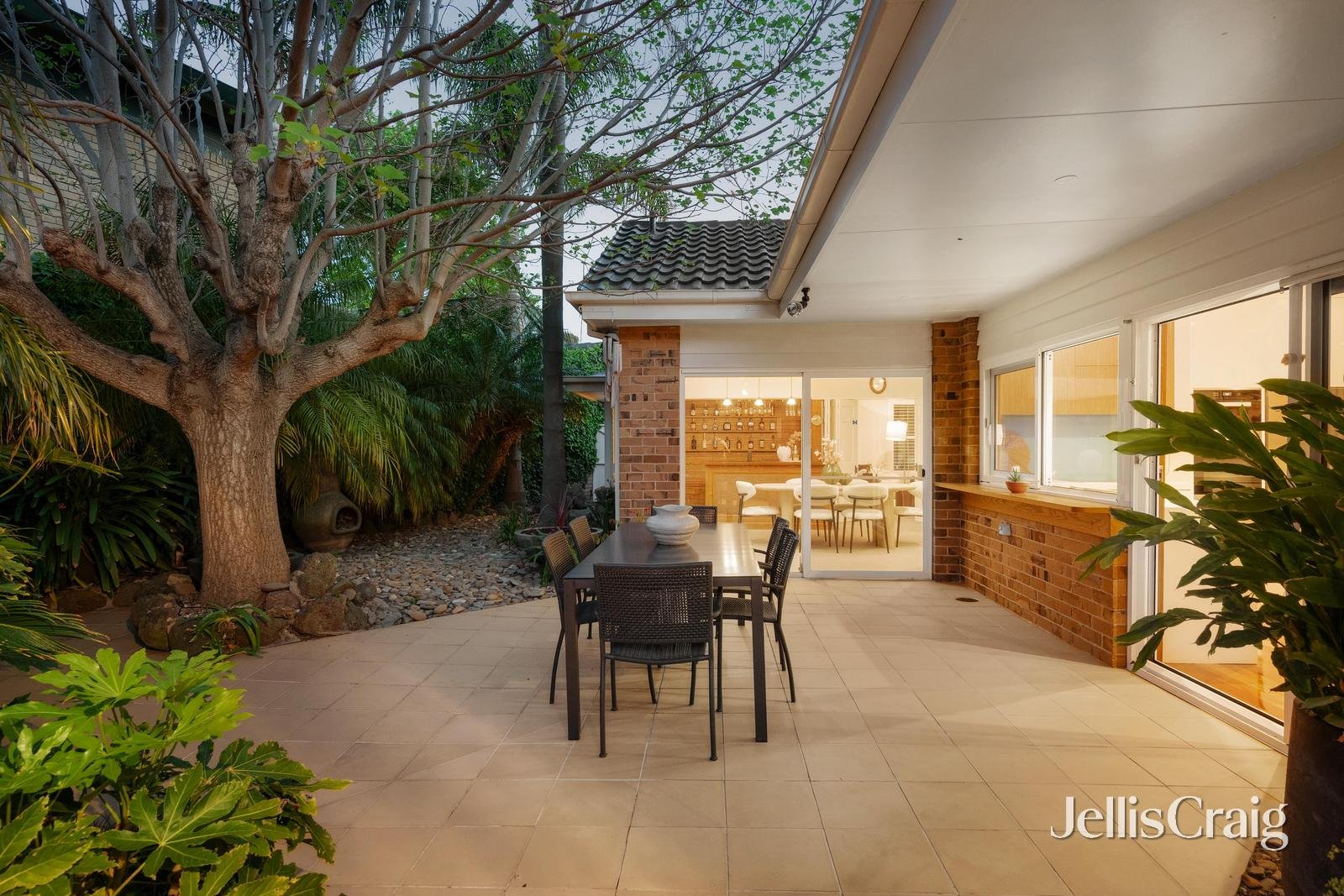 17 Bellaire Court, Beaumaris image 17