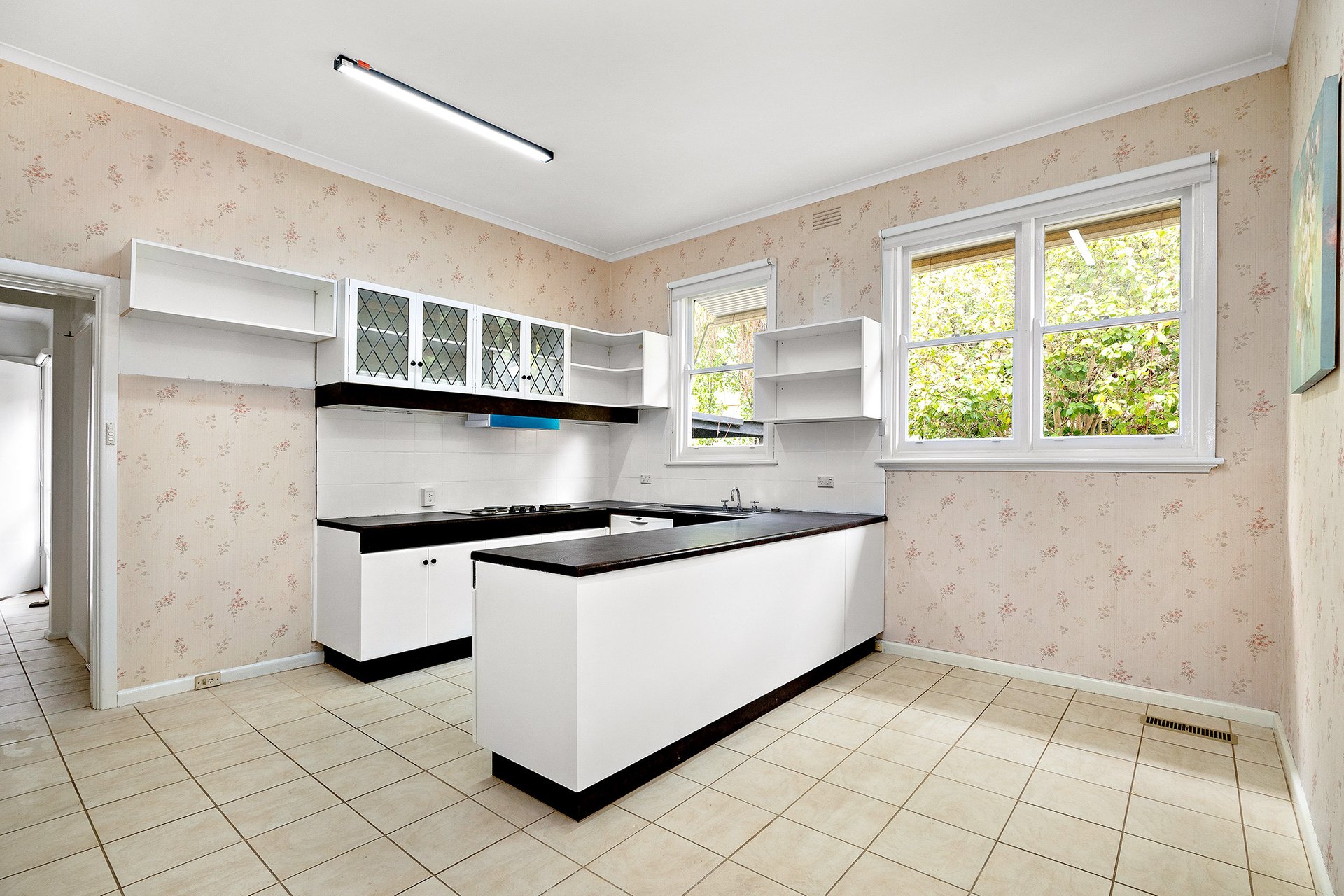 Property Gallery Thumbnail 2