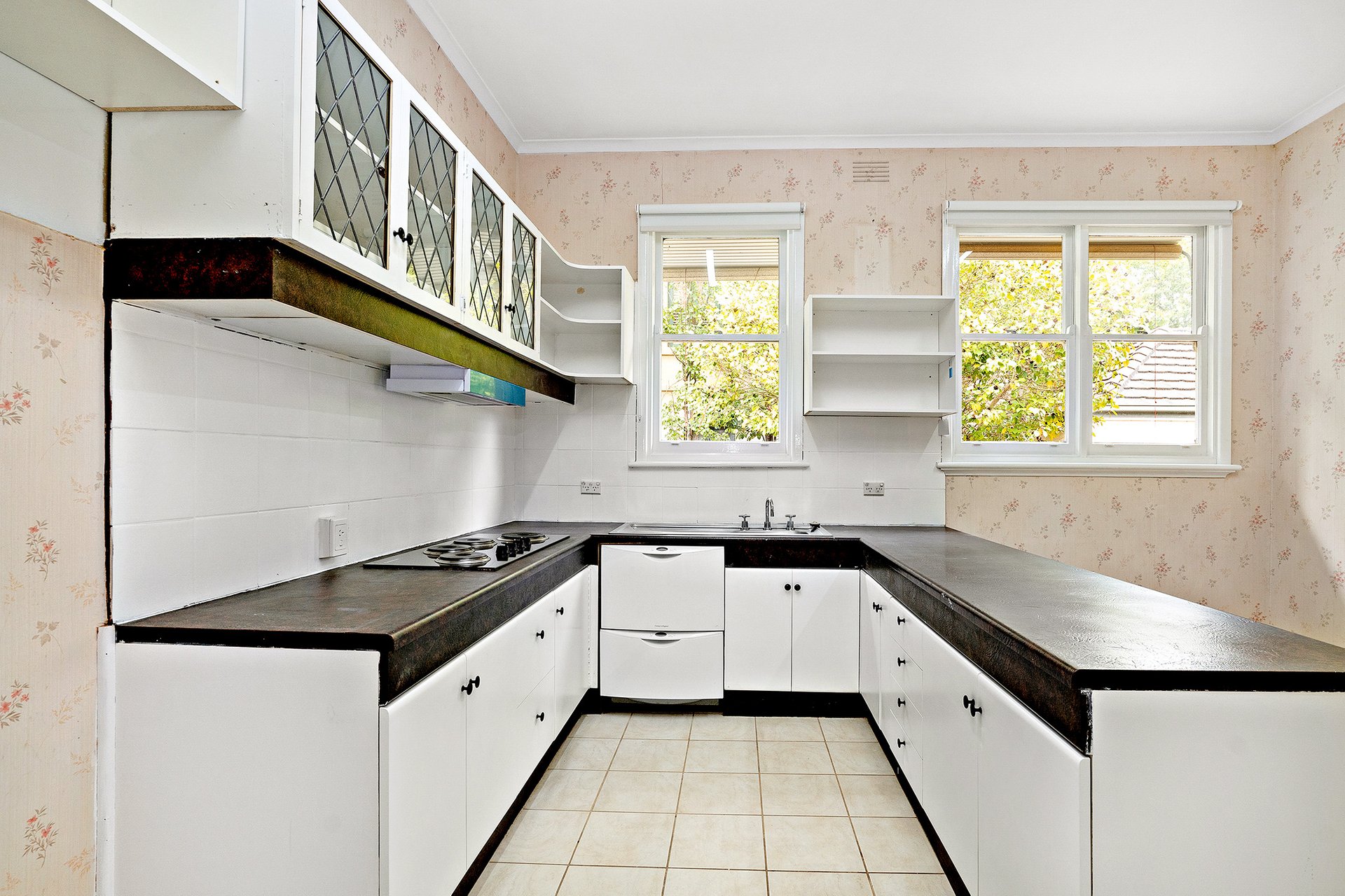 Property Gallery Thumbnail 6