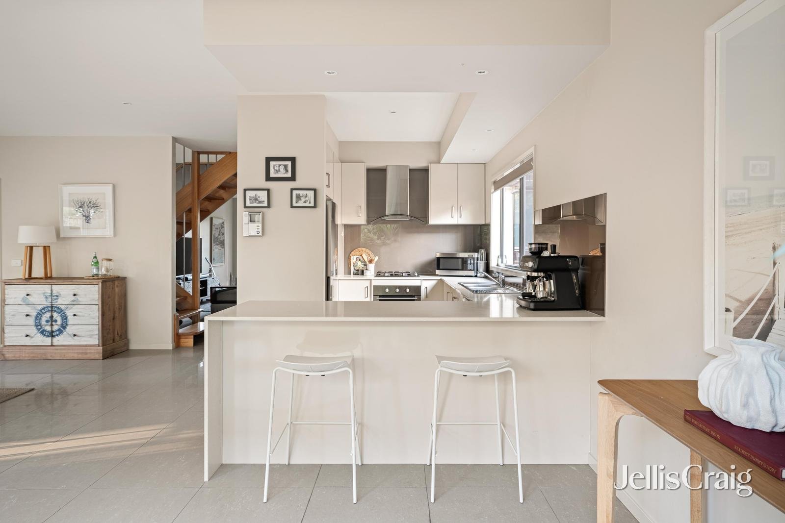 17 Berry Avenue, Edithvale image 2