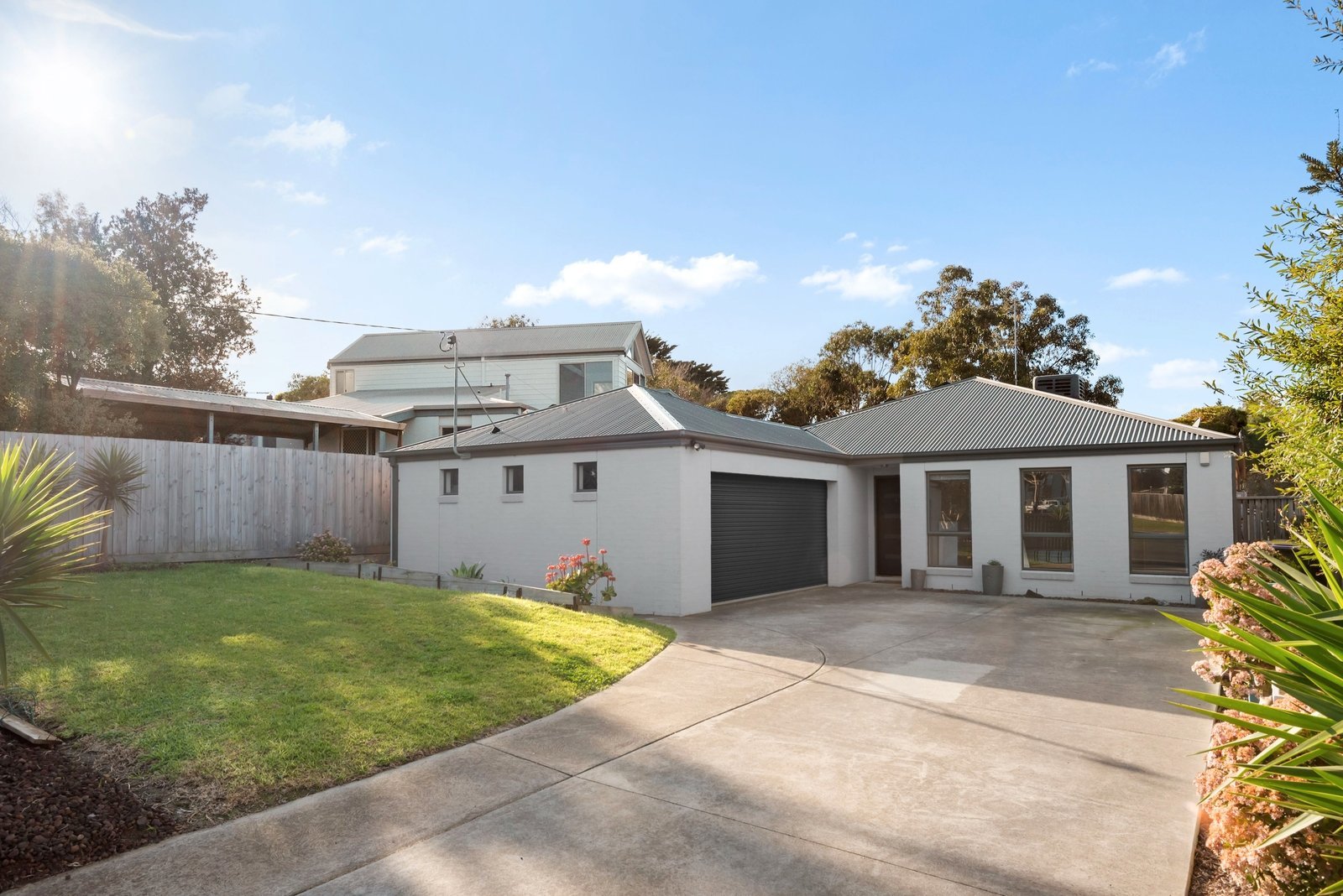 Property Gallery - Main Image