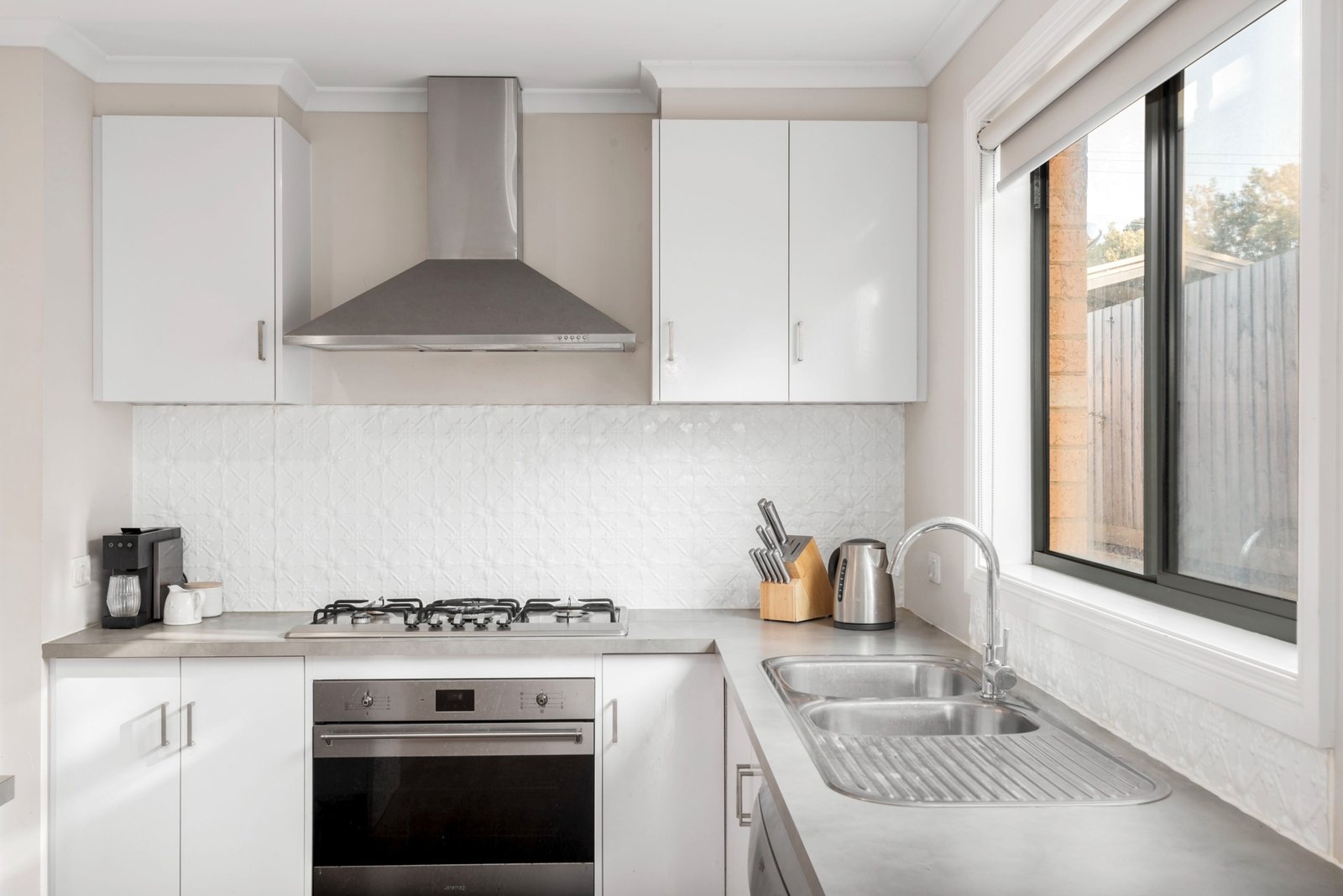 Property Gallery Thumbnail 3