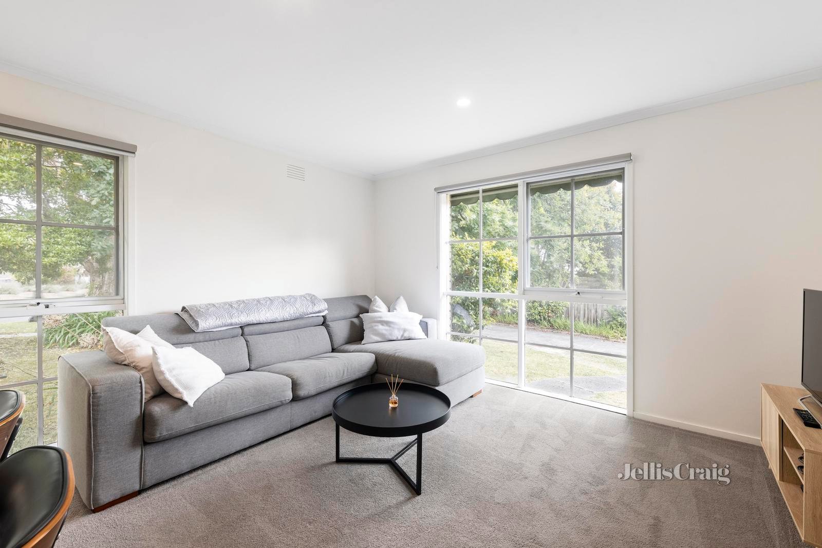 1/7 Braeside Avenue, Ringwood East image 2