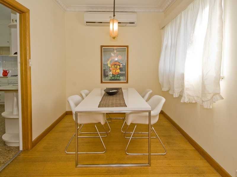 17 Brocka Avenue, Belmont image 5
