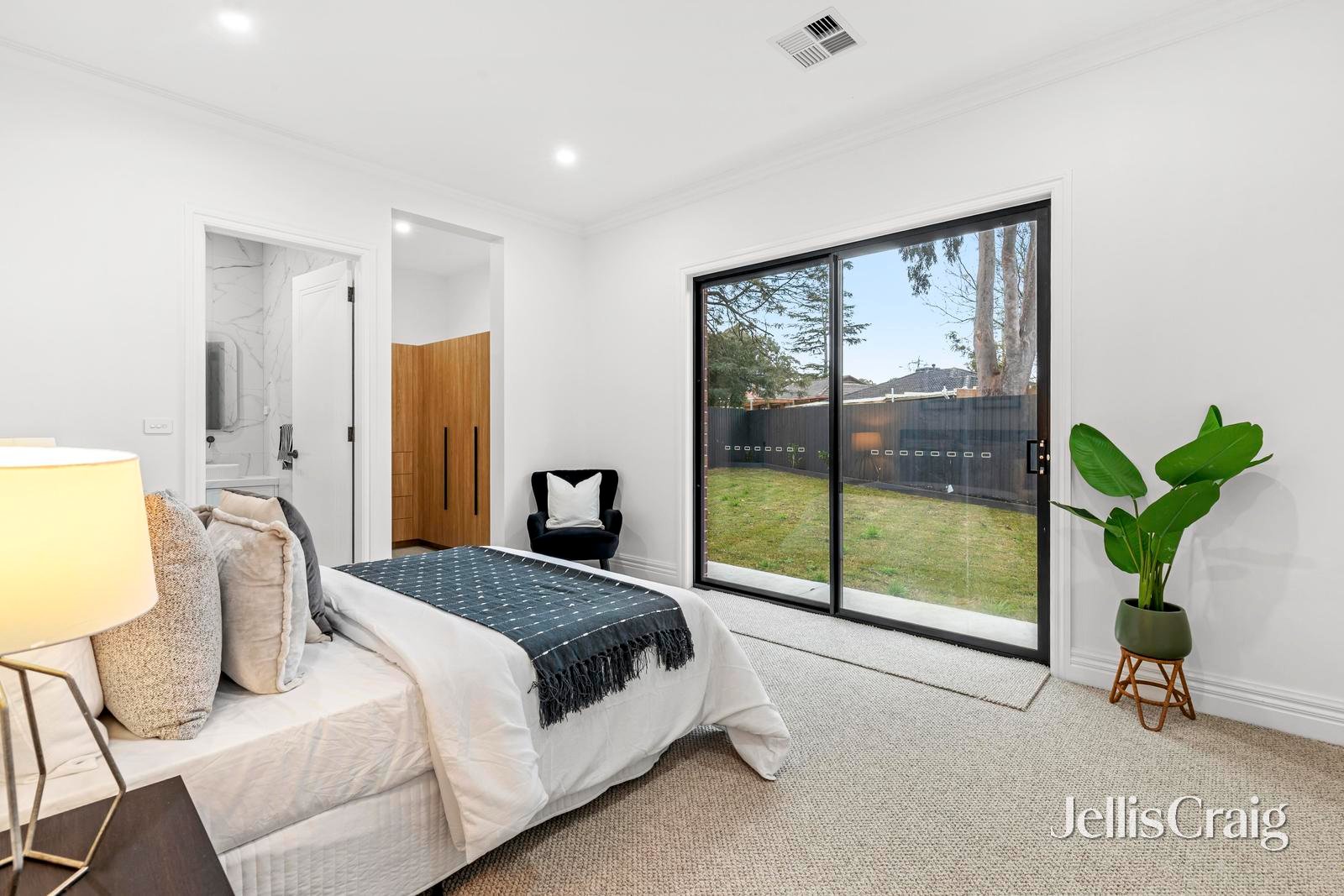 17 Browning Drive, Glen&nbsp;Waverley image 9