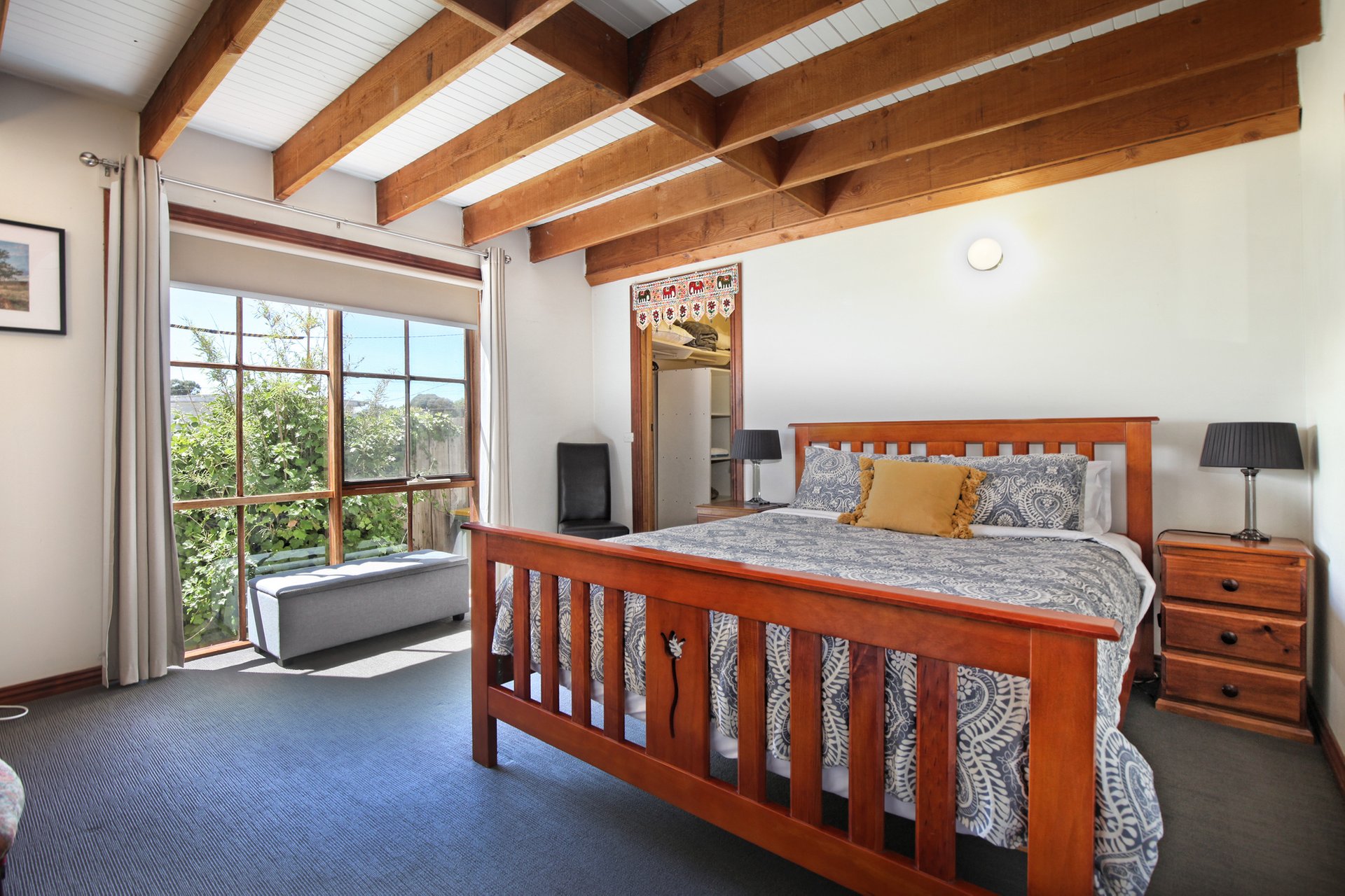 Property Gallery Thumbnail 8