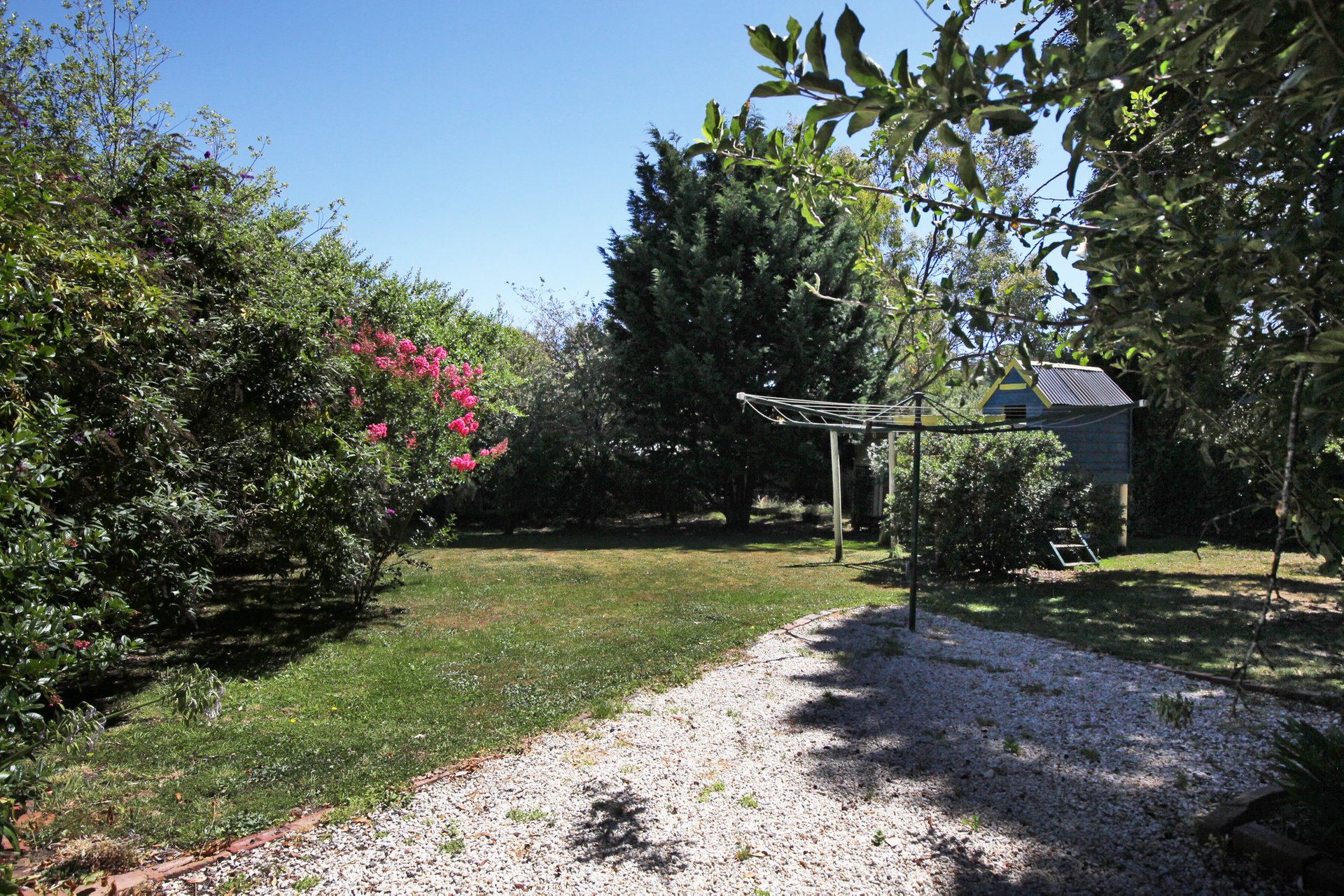 Property Gallery Thumbnail 16