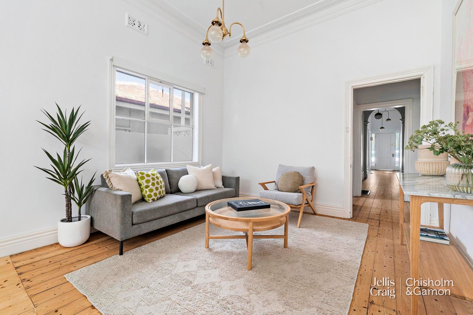 17 Byron Street, Elwood image 3