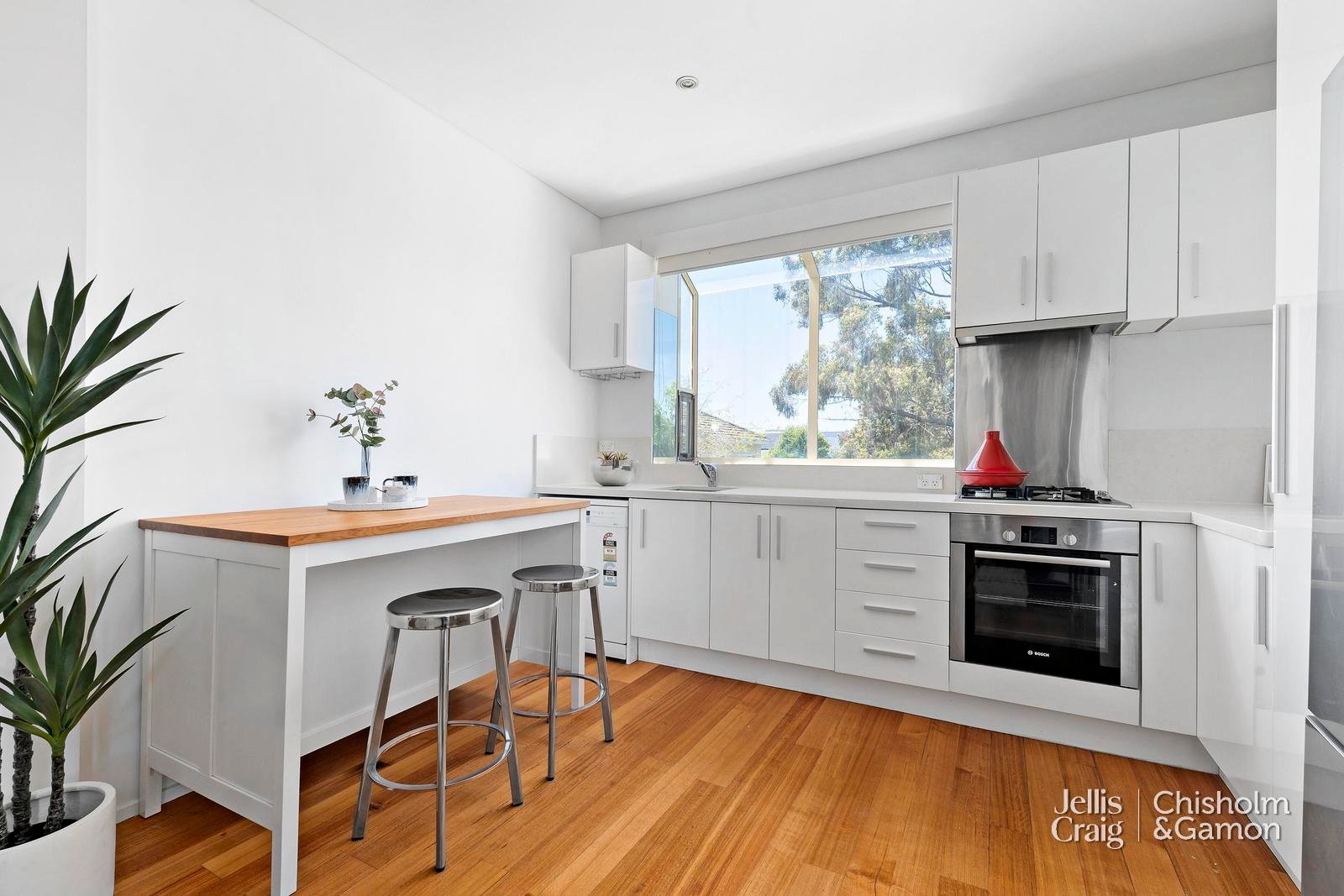 17 Byron Street, Elwood image 10