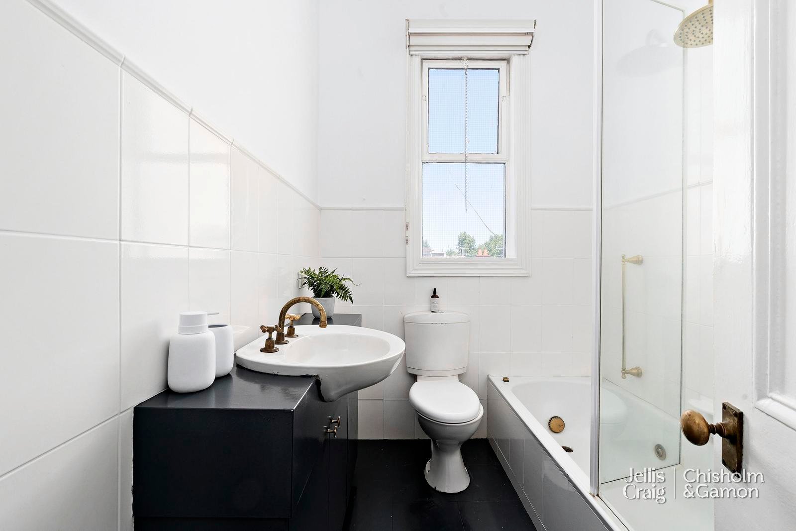 17 Byron Street, Elwood image 14