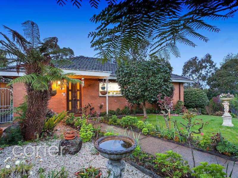 17 Byways Drive, Ringwood East image 2