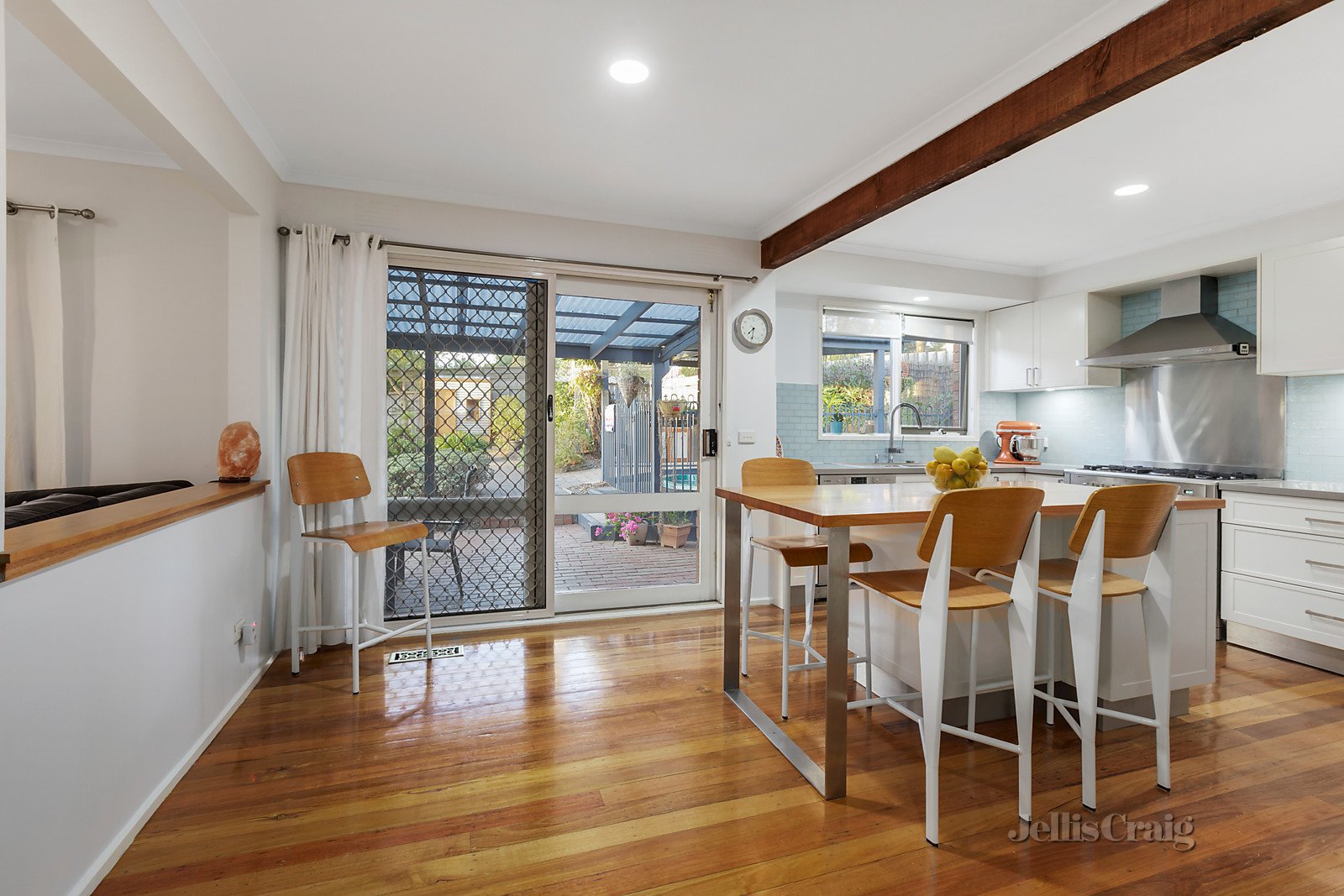 17 Calendonia Drive, Eltham North image 4