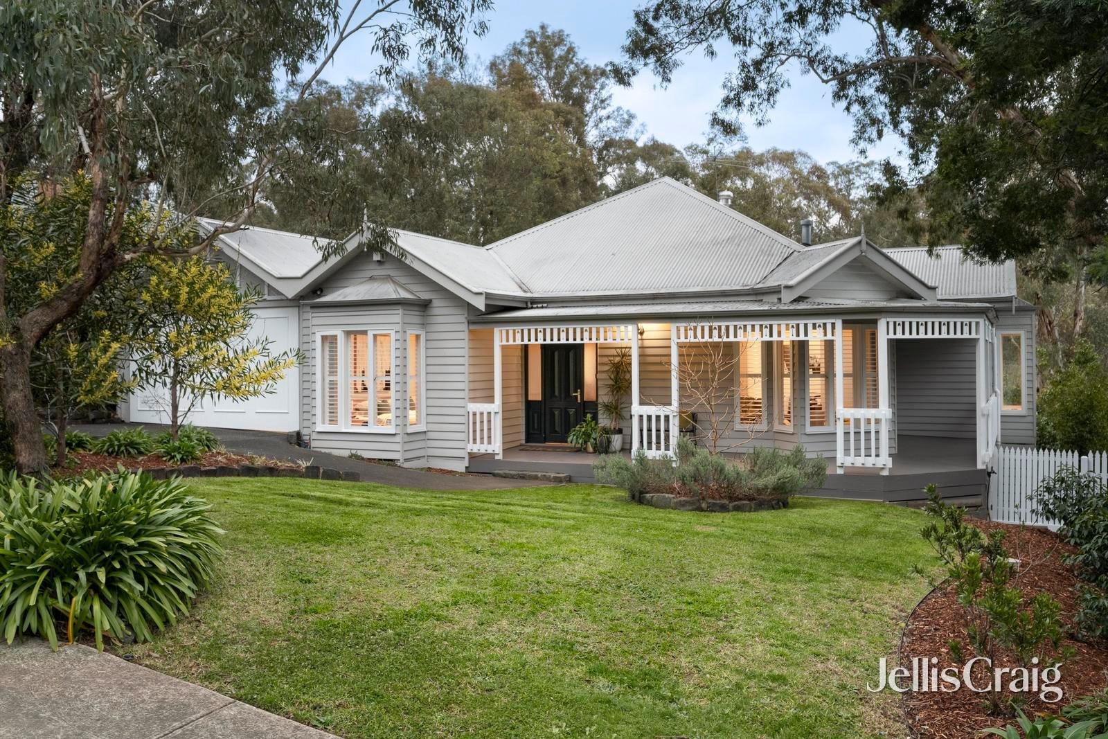 17 Calrossie Avenue, Montmorency image 1