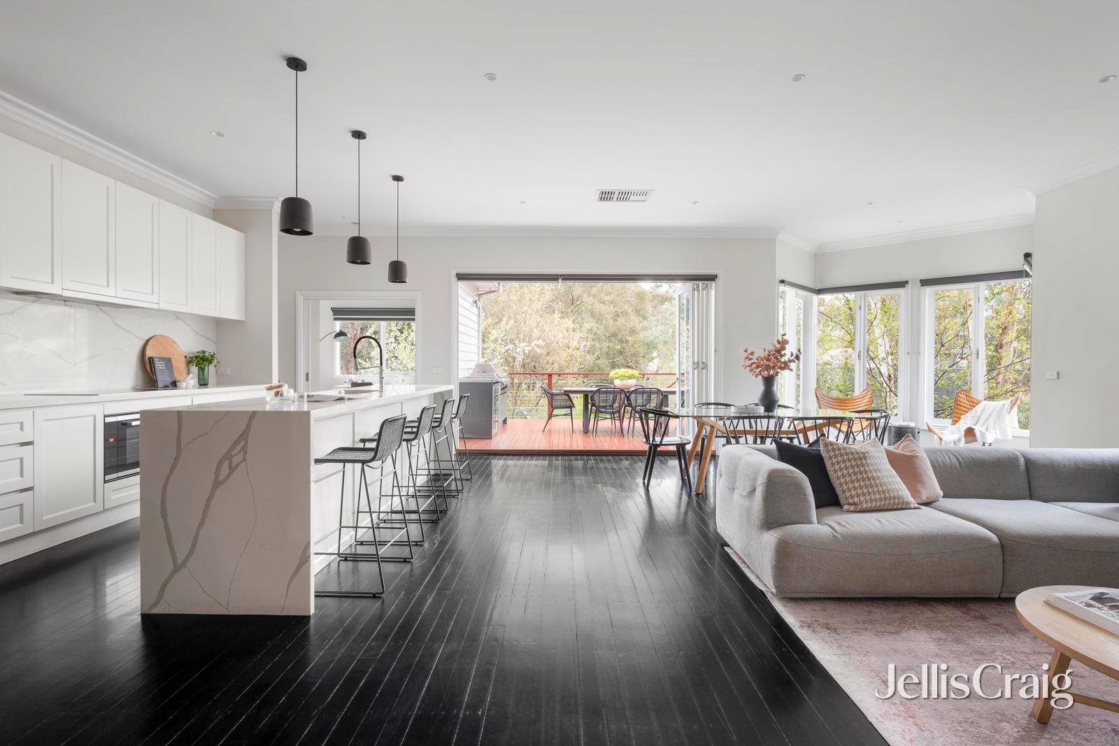 17 Calrossie Avenue, Montmorency image 5