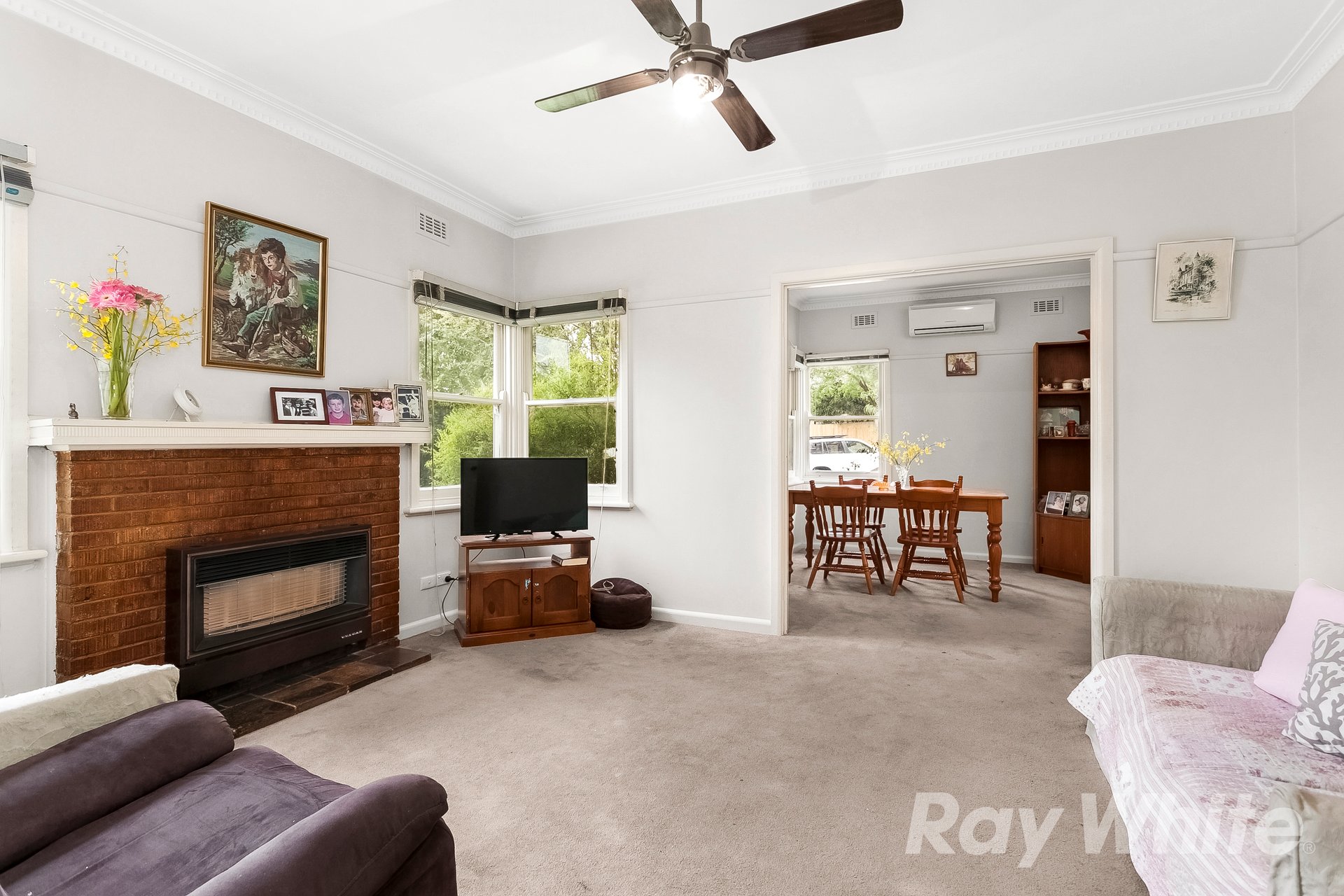 17 Cameron Road, Box Hill North image 4