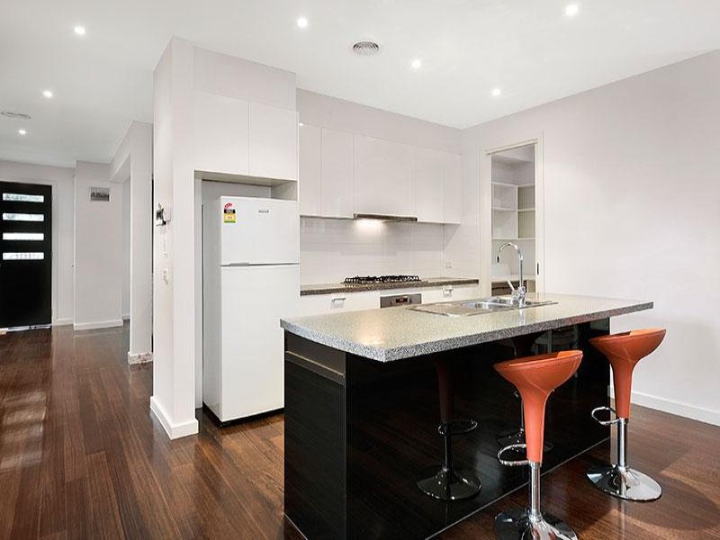 1/7 Campaspe Street, Box Hill North image 5