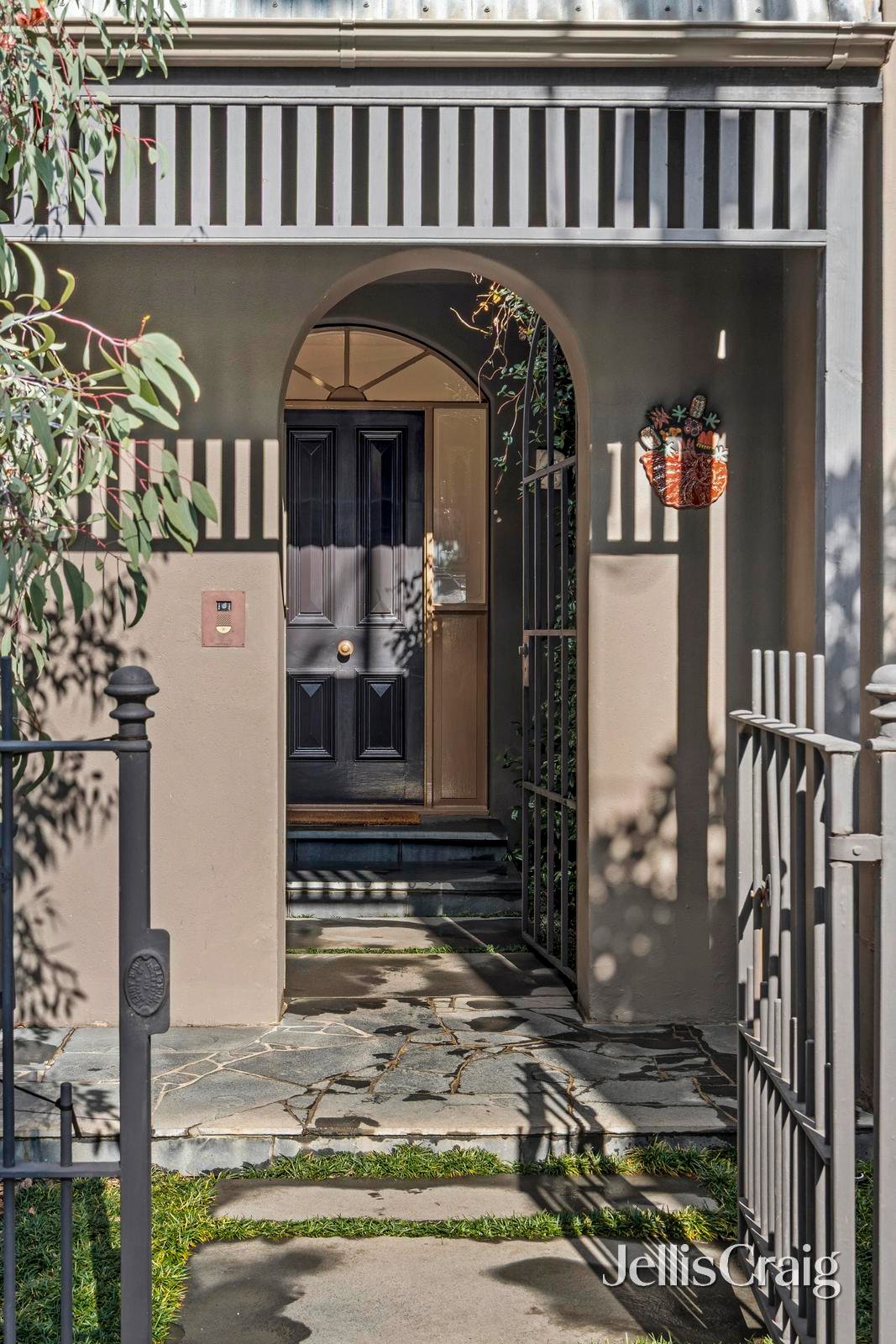 17 Canning Street, North&nbsp;Melbourne image 2