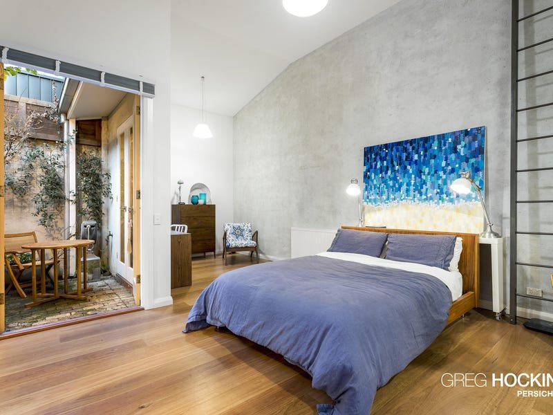 Property Gallery Thumbnail 6
