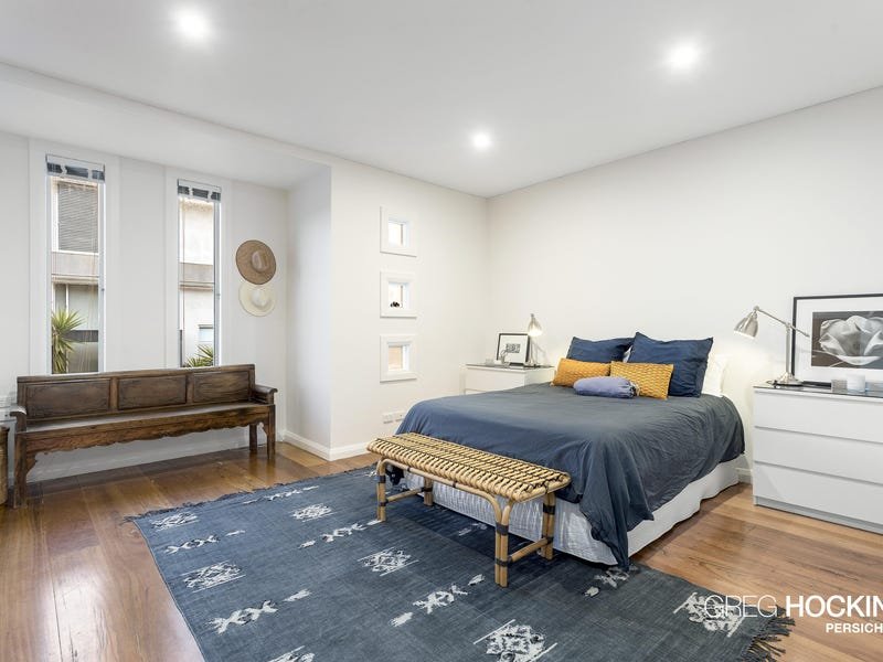Property Gallery Thumbnail 8