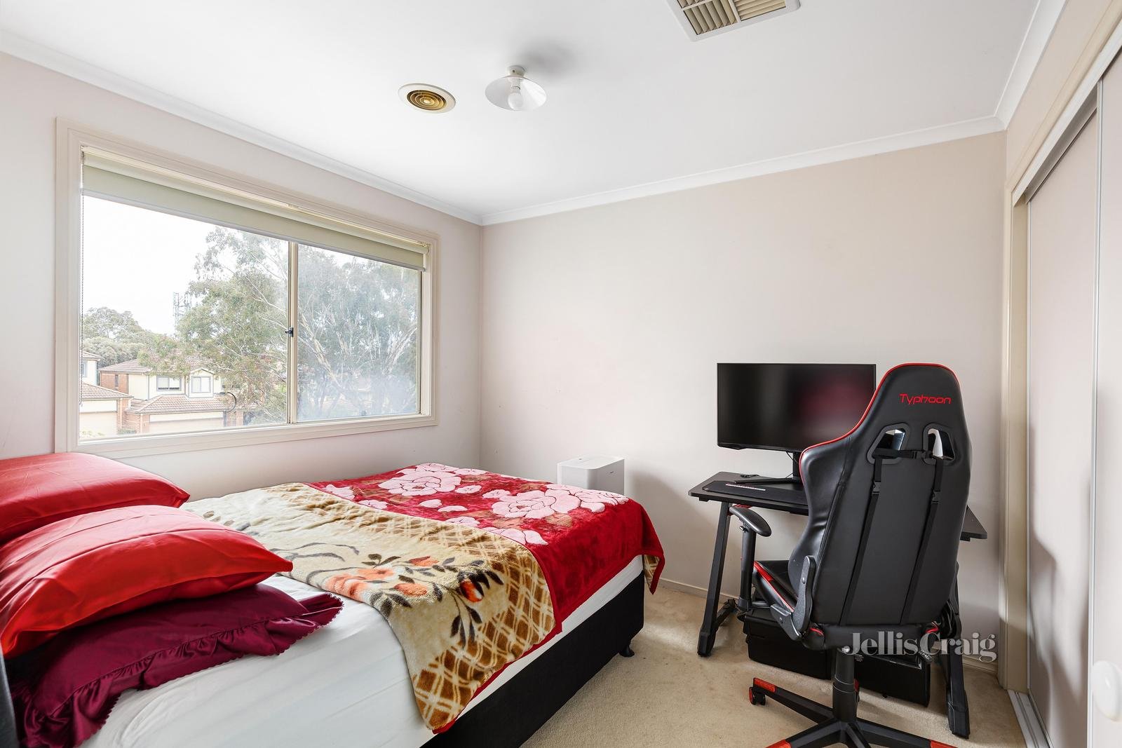 17 Cascades View, Yallambie image 10