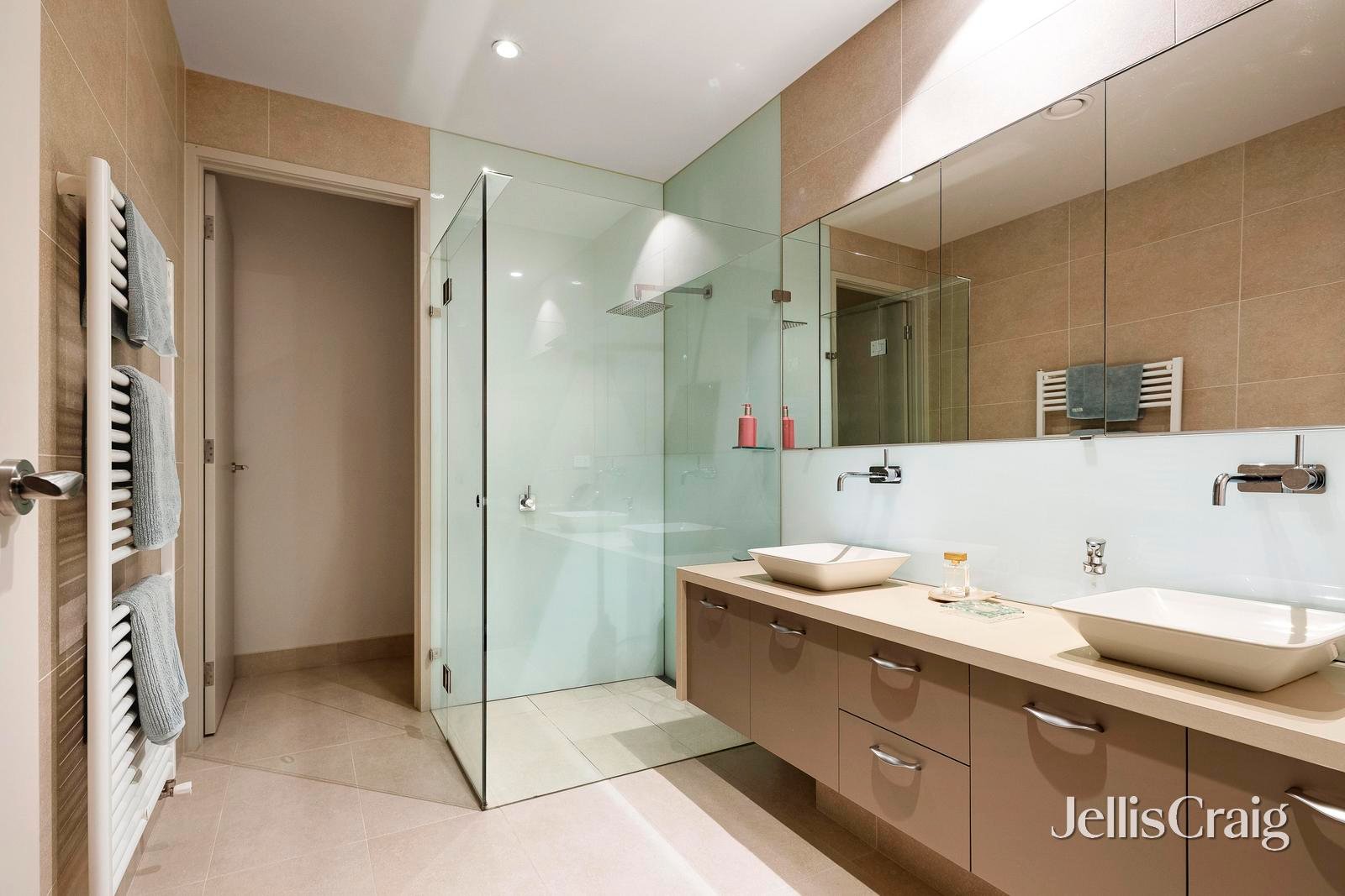 17 Cavell Court, Beaumaris image 15