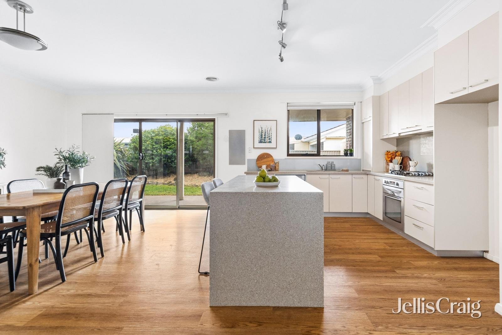 17 Cedar Avenue, Alfredton image 13