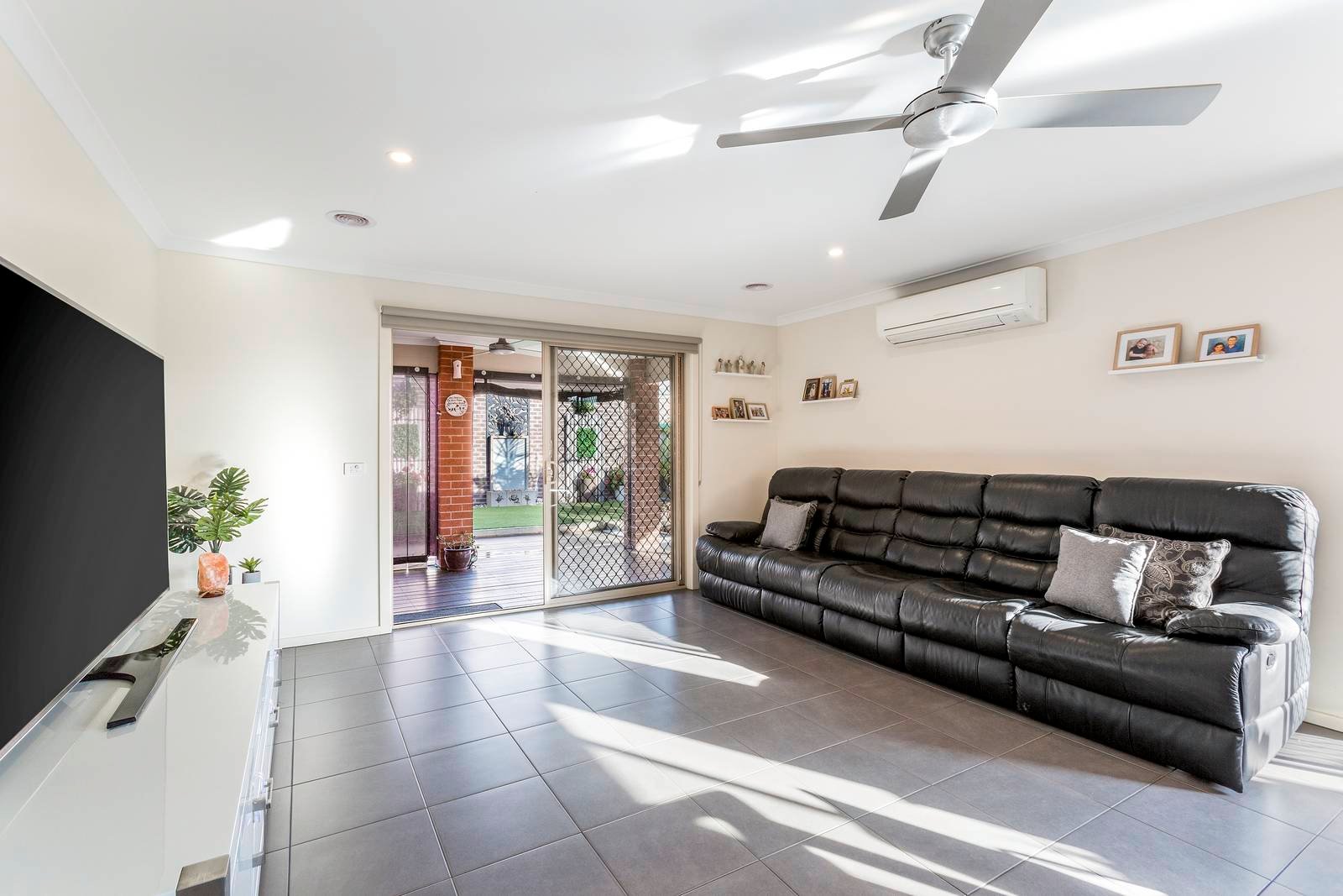 Property Gallery Thumbnail 18