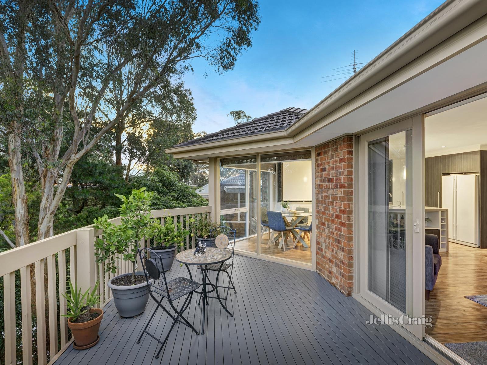 17 Cityview Court, Eltham image 3