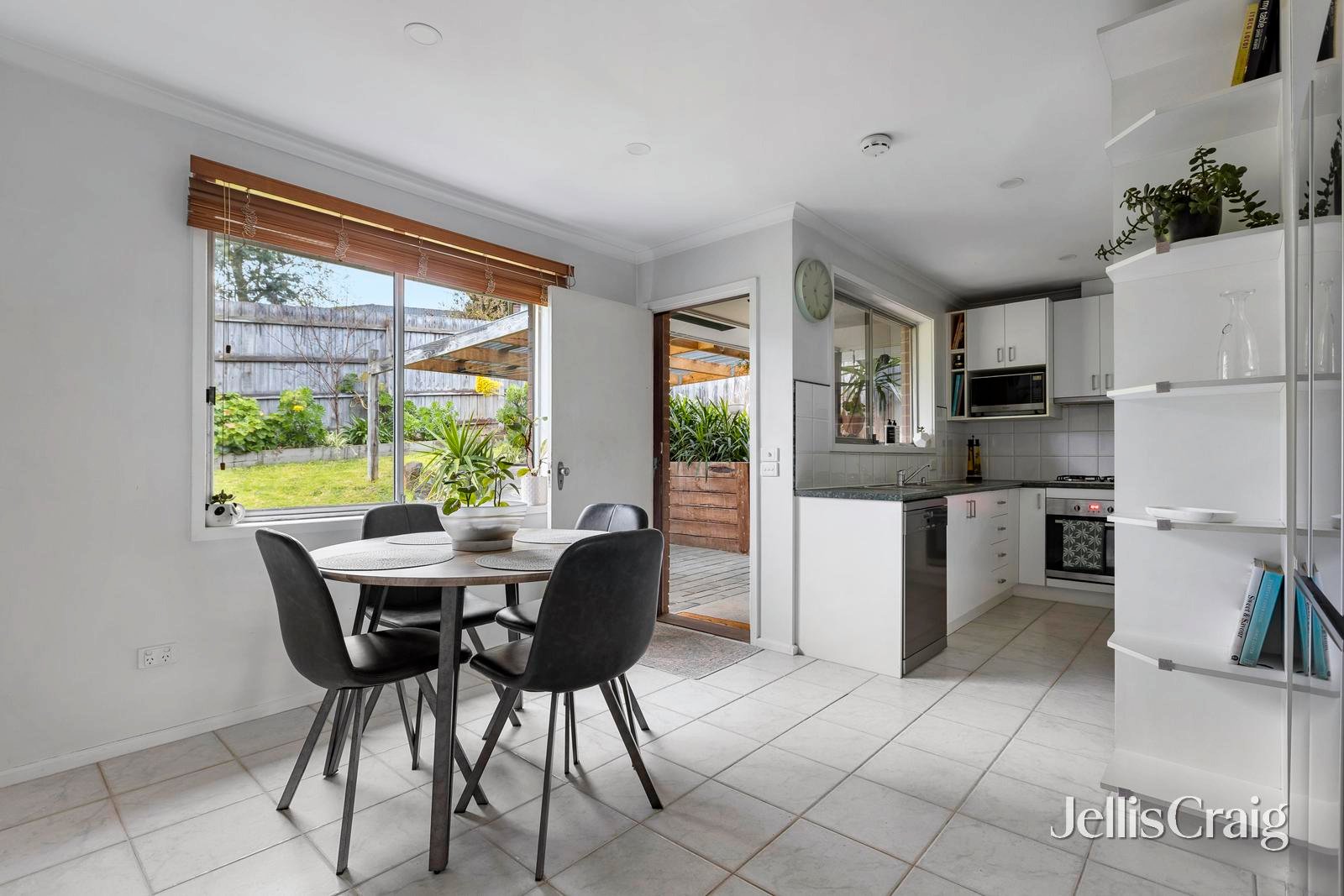 17 Coleen Street, Yallambie image 4