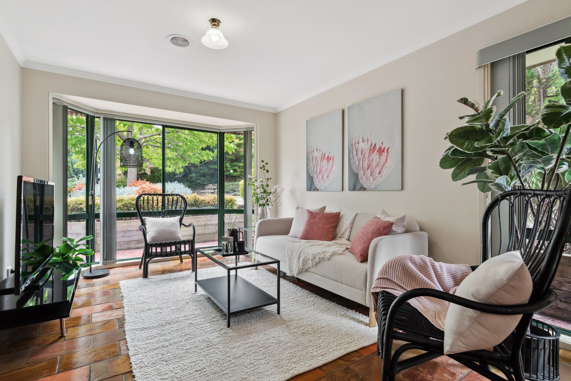 17 COMMERFORD Place, Chirnside&nbsp;Park image 2