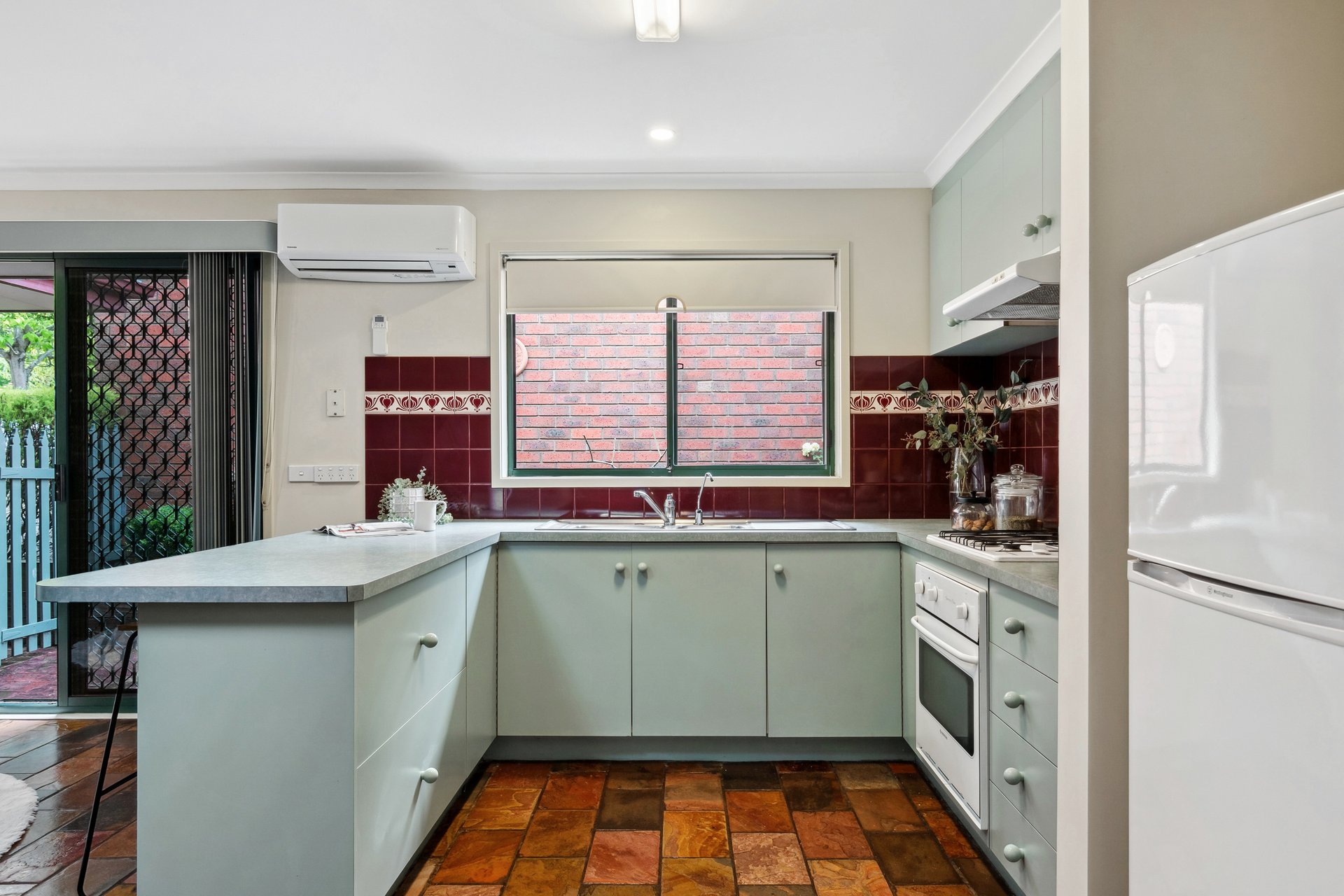 17 COMMERFORD Place, Chirnside&nbsp;Park image 3