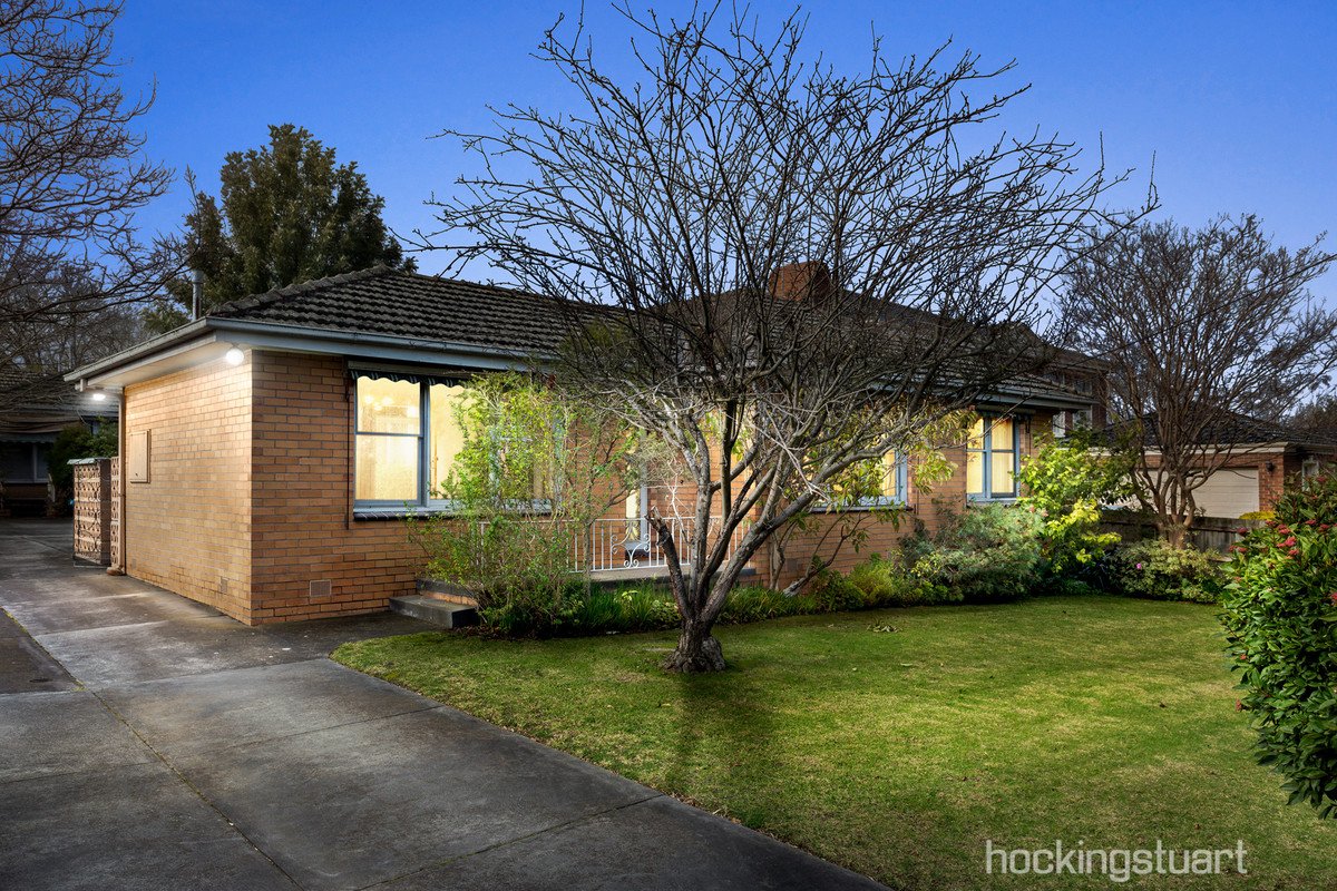 1/7 Corhampton Road, Balwyn North image 1