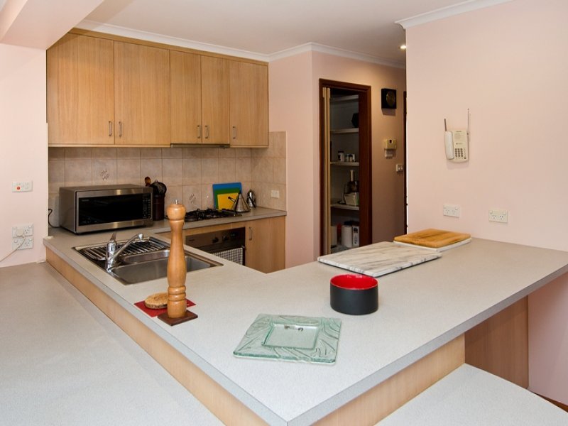 17 Crestmoor Drive, Highton image 3