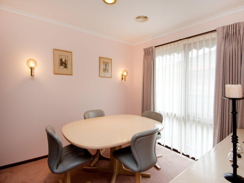 17 Crestmoor Drive, Highton image 4