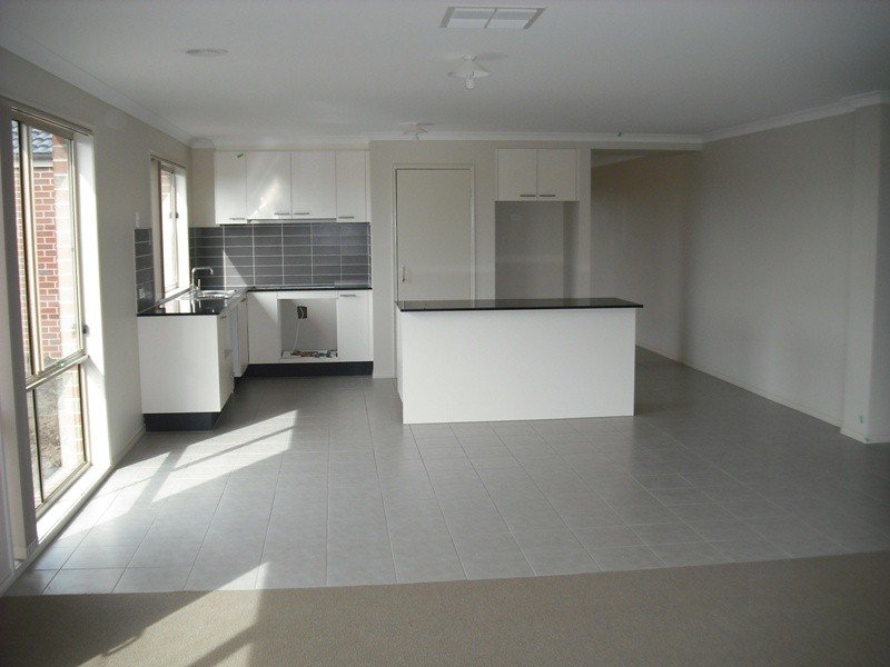 Property Gallery Thumbnail 2