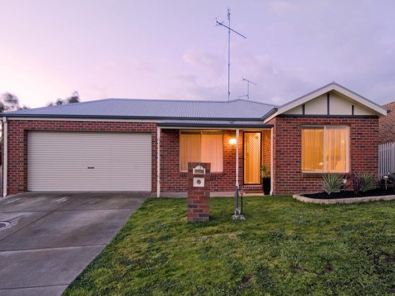 17 Cypress Crescent, Leopold image 2