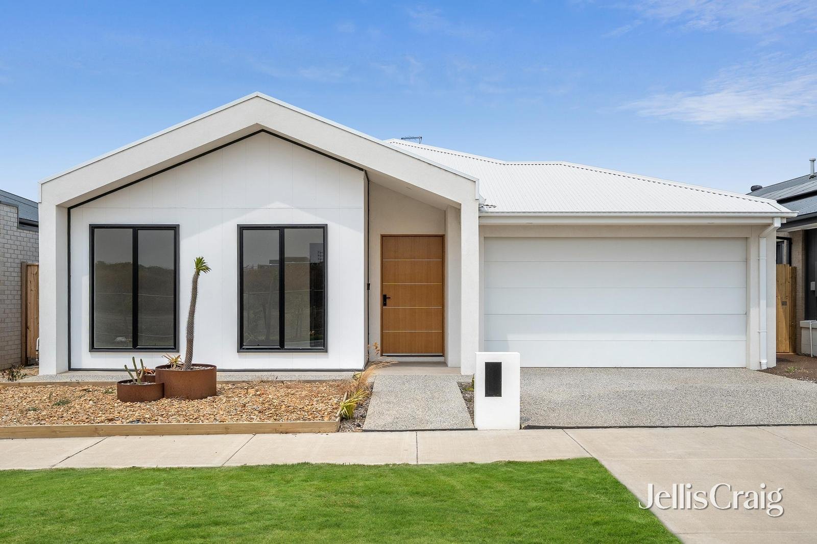 17 Danaher Avenue, Waurn&nbsp;Ponds image 1