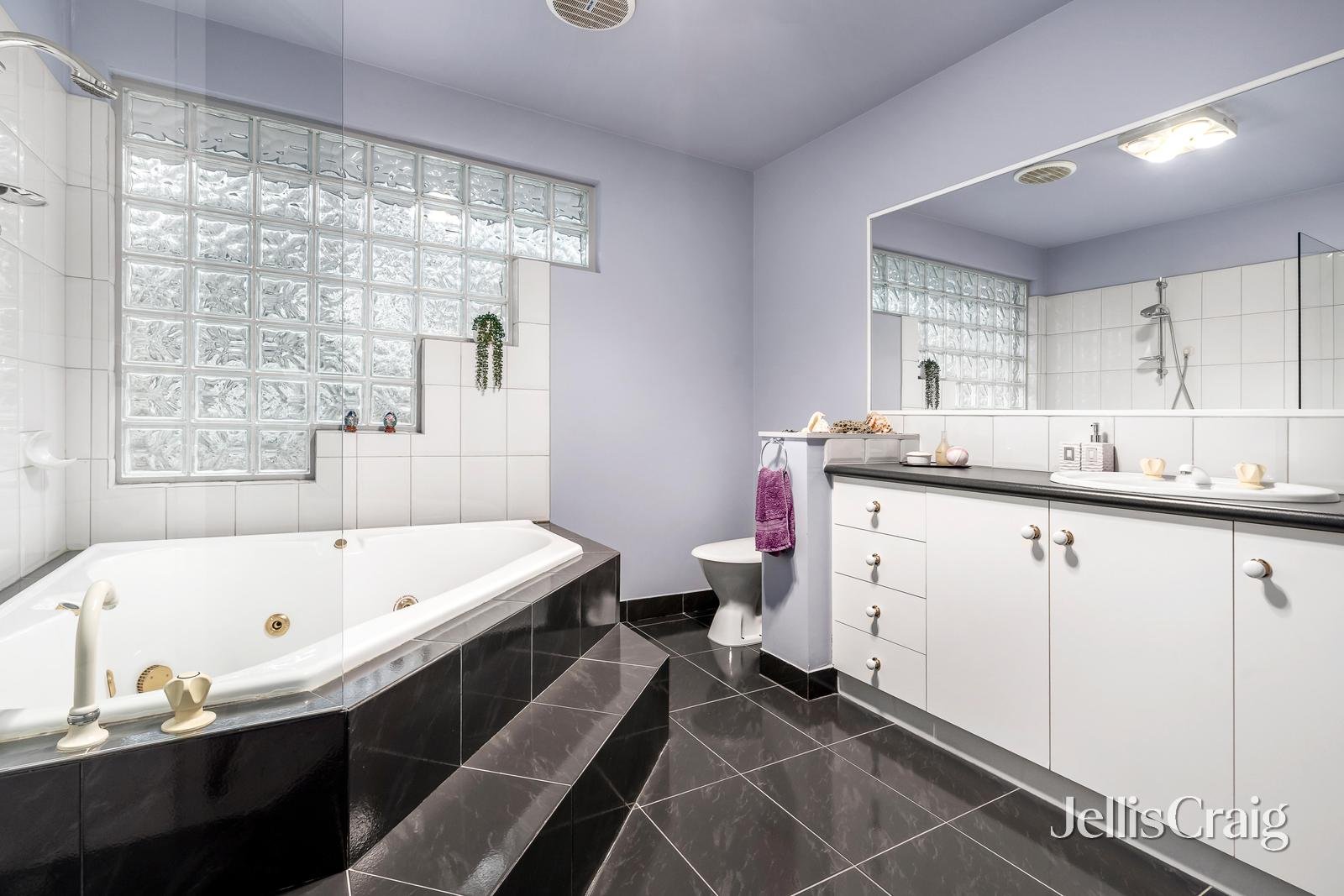 17 Daniel Court, Warranwood image 15