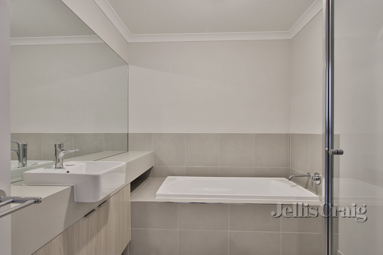 17 Darwinia Avenue, Clyde image 6