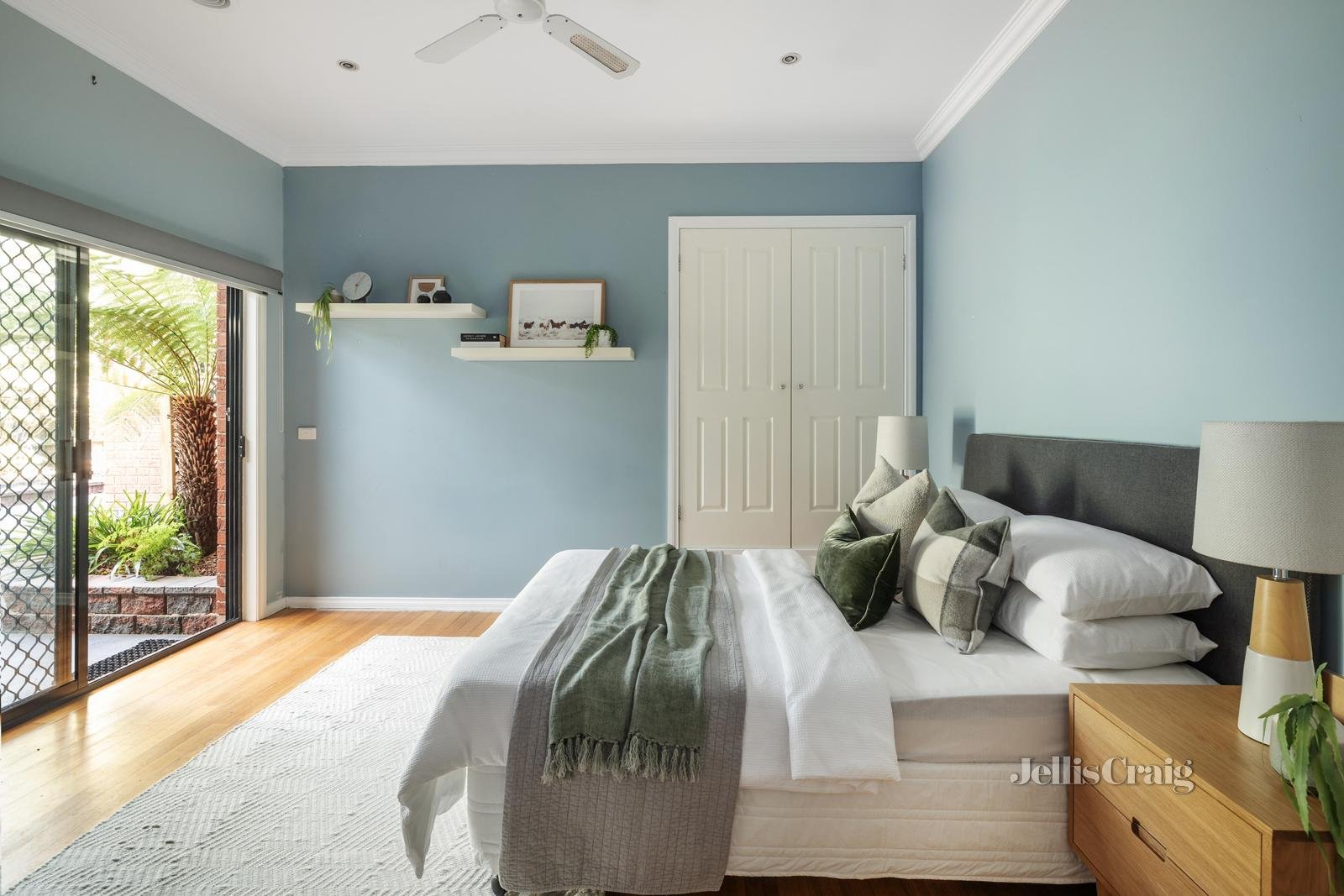1/7 Denman Avenue, Glen Iris image 4